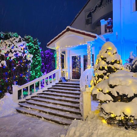 Boutique Hotel Forest Retreat (Adults Only) Буштени Экстерьер фото