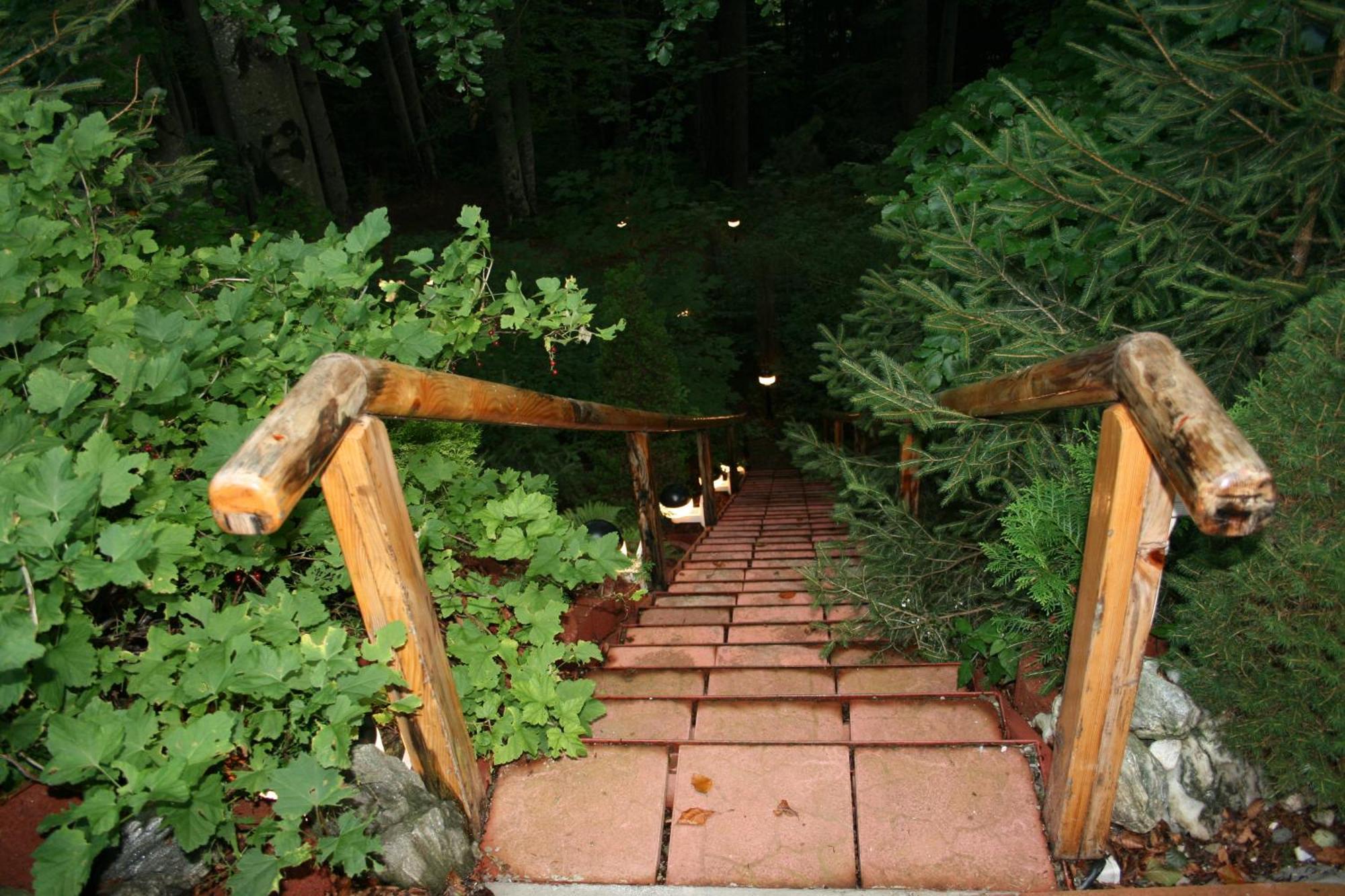 Boutique Hotel Forest Retreat (Adults Only) Буштени Экстерьер фото